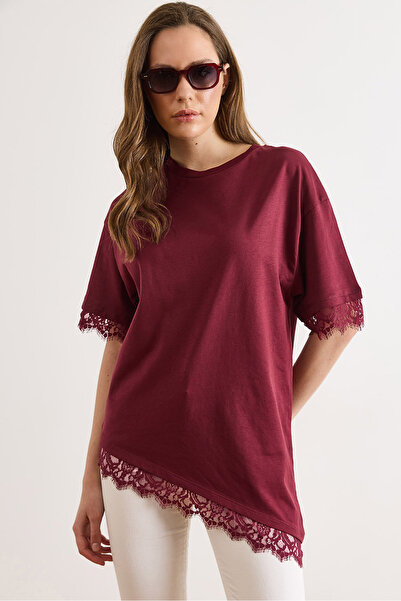 Olalook Γυναικείο μπλουζάκι από βαμβάκι με ασύμμετρη δαντέλα σε μπορντό χρώμα...