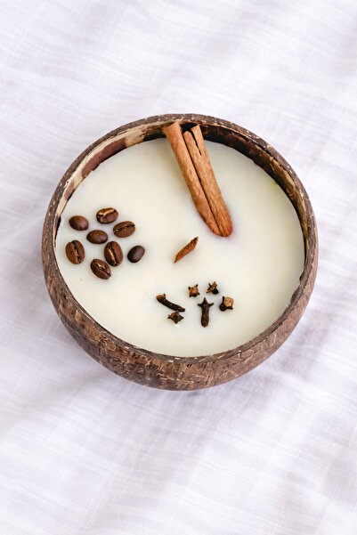 Doğal Hindistan Cevizi Kasede El Yapımı % Soya Mum