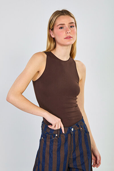 BARRELS AND OIL Γυναικείο Κορμάκι με Λαιμόκοψη Ποδηλάτου - Πικρό Καφέ