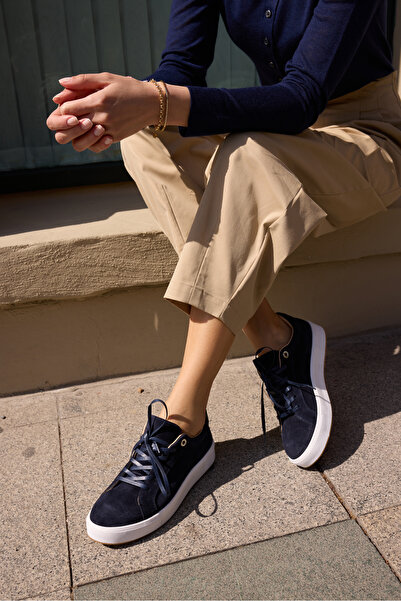 ANGELİNA JONES ZALVİRO ΓΥΝΑΙΚΕΙΟ ΣΚΟΥΡΟ ΜΠΛΕ ΑΘΛΗΤΙΚΟ ΠΑΠΟΥΤΣΙ ΑΠΟ ΓΝΗΣΙΟ ΔΕΡ...