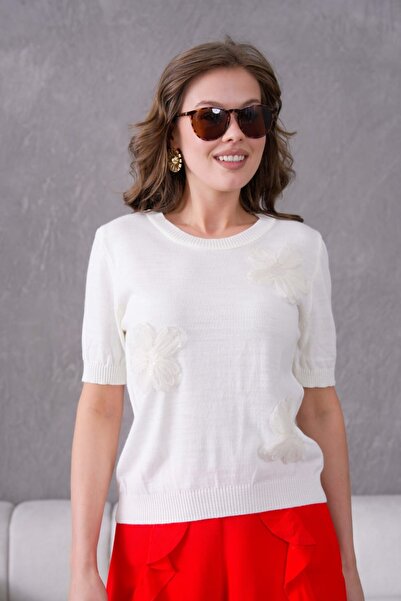 Noi Belis Λεπτομερής κοντομάνικη πλεκτή μπλούζα με λουλουδάτο τούλι SS26BZ0132