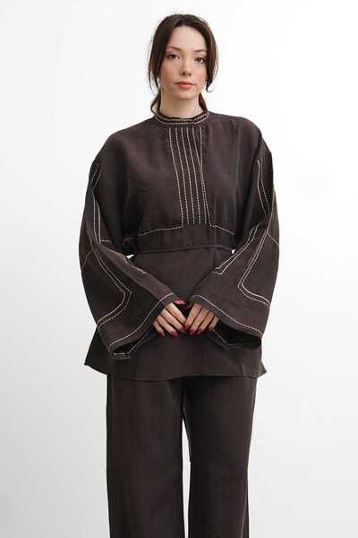 salisburys Γυναικείο κοστούμι Molly Nelly με λεπτομέρεια κεντήματος στο γιακά...