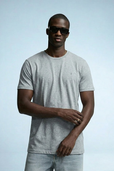 MATERIAL Ανδρικό μπλουζάκι με κοντό μανίκι και λαιμόκοψη ποδηλάτου, σε μεσαίο...