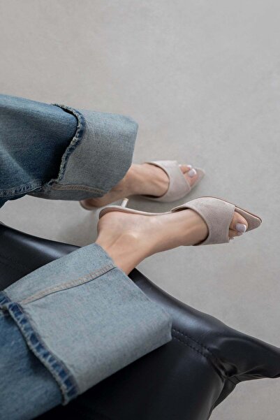 STRASWANS Γυναικεία σουέντ σανδάλια Randall με τακούνι σε μπεζ χρώμα