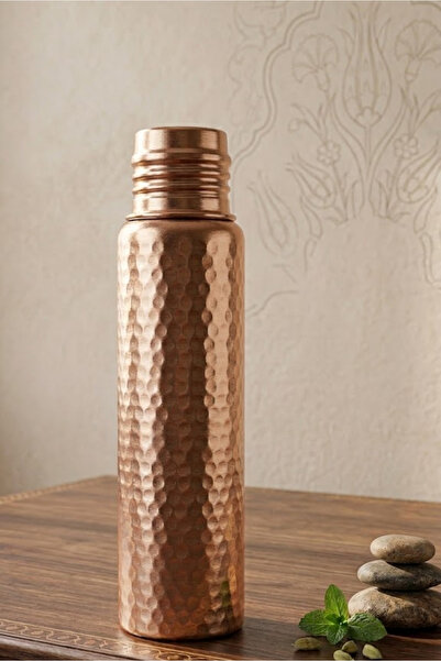 MARDİN ŞİFA EVİ Bakır Dövme Su Matarası 750 ML