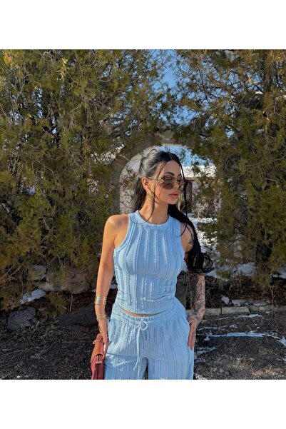 EVOA Women's Blue Halter Neck Crop Top & Wide Leg Pants Ruffle Detailed Gagar...