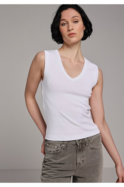 Colin's Γυναικείο λευκό φανελάκι Slim Fit