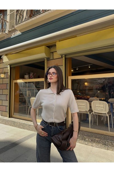 fujya كارديجان تريكو فيسكون بأكمام قصيرة وياقة بولو وتفاصيل دانتيل
