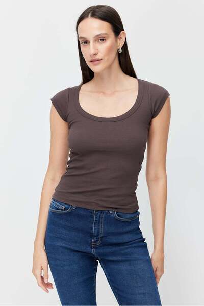 PAULMARK Γυναικεία μπλούζα με βαθύ στρογγυλό λαιμό