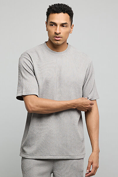 R&B Textured T-Shirt with Crew Neck and Short Sleeves