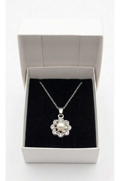SEVMİNE Elegant Pearl Detailed Crystal Stone Flower Necklace - Silver Color |   Mother's Day Gift