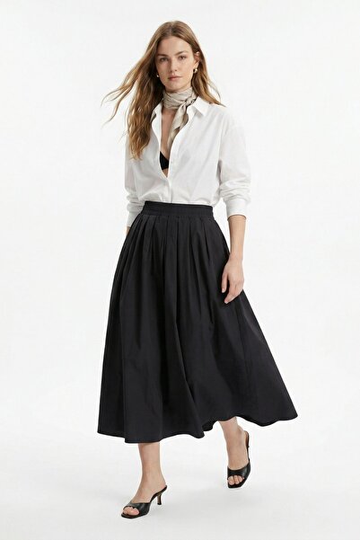 Rays Μαύρη φούστα με λεπτομέρεια από ελαστικό ύφασμα στη μέση και τσέπες 8457A