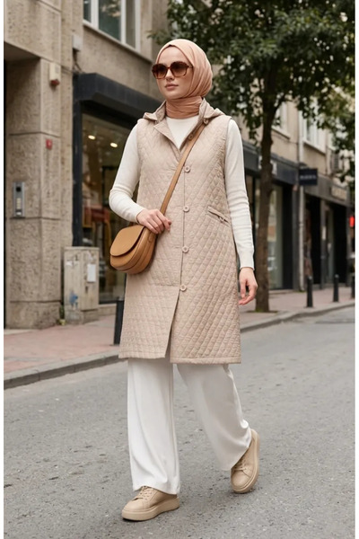 sefamerve Καπιτονέ γιλέκο με κουκούλα και κουμπιά 71315-03 Μπεζ