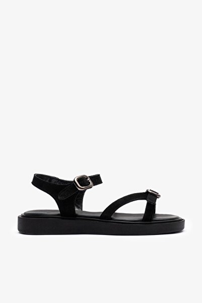 Louis Cardy Γυναικεία σανδάλια Carmela από μαύρο δέρμα σουέντ