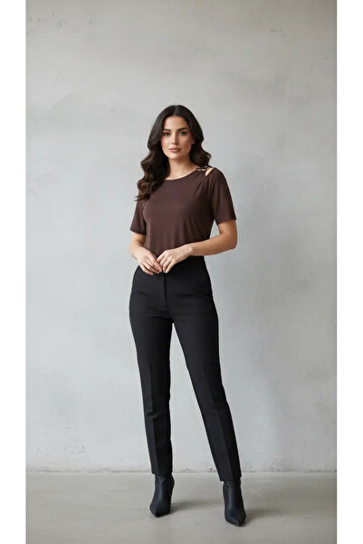 Sierra otantik Stylish Office Bodysuit with Cut-Out Detail and Gold Accessories