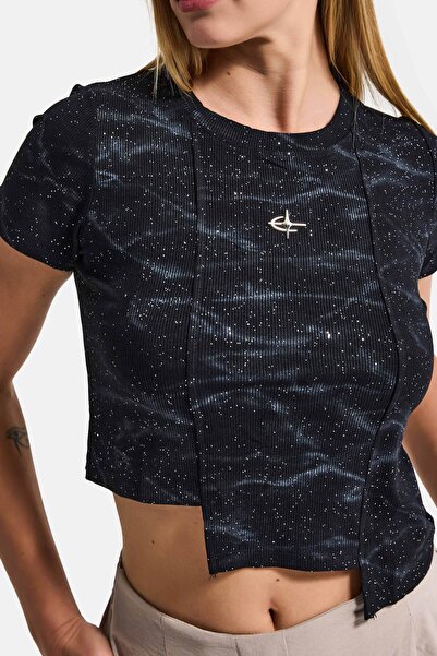 it's basic Γυναικείο μαύρο w5 crop top με ασύμμετρη κοπή και λεπτομέρεια αξεσ...