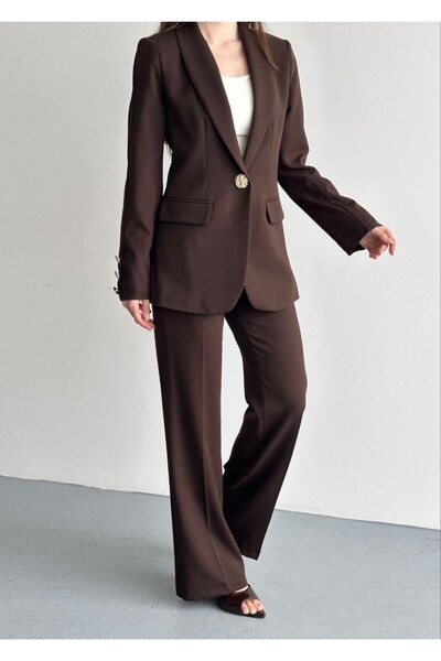 moda çağdaş Σετ παντελονιού με χρυσά κουμπιά και μπλέιζερ premium κοπής