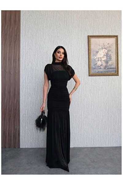 LOKADI Μαύρο φόρεμα με λεπτομέρειες από τούλι - Μακρύ βραδινό φόρεμα με φούστ...