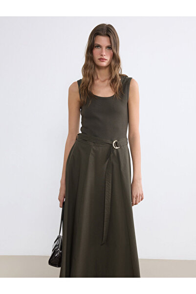 LC Waikiki YK PLUS FARKIYLA LCW EVERYDAY Φόρεμα με ζώνη στη μέση σε χακί χρώμ...