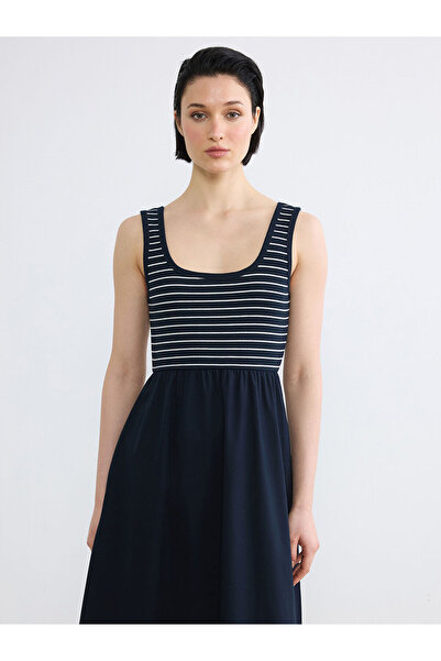 LC Waikiki Nevavm Square Collar Striped Gathered Waist Fitted Dress