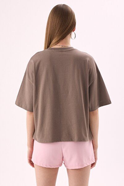 CrepTekstil Crep Kadın Vacances Baskılı Bisiklet Yaka Kısa Kollu T-Shirt – Oversize Fit %100 Pamuk Vizon
