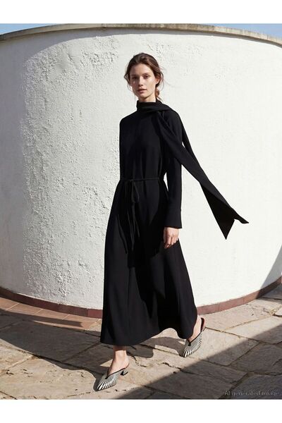 LC Waikiki LCW Σεμνό φόρεμα κρεπ σε γραμμή Α με γιακά σάλι