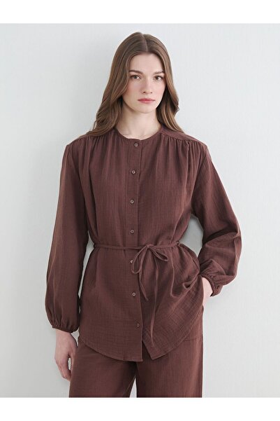 LC Waikiki LCW Modest Hakim Yaka Beli Kuşaklı Kadın Gömlek Tunik