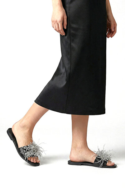 Gökhan Talay Paloma Μαύρες Γυναικείες Παντόφλες από Λουστρίνι με Χειροποίητες...