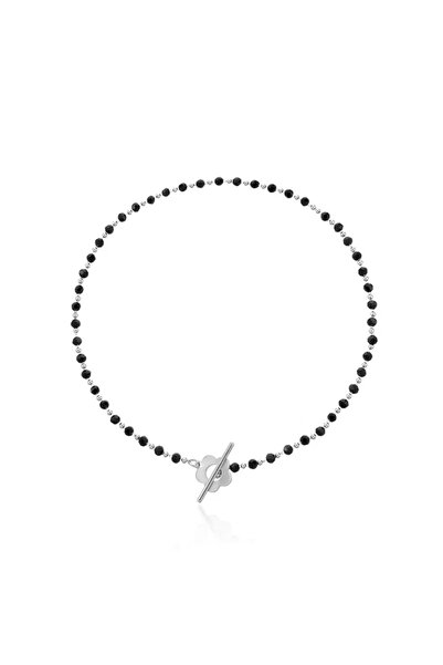 GlaMLo Accessories Κολιέ τσόκερ με μαύρες χάντρες και ασημένιο λουλουδάτο μεν...
