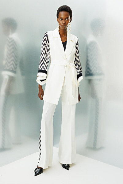 Moda İlgi White Stripe Detailed Spanish Flare High Waist Stylish Design Trousers