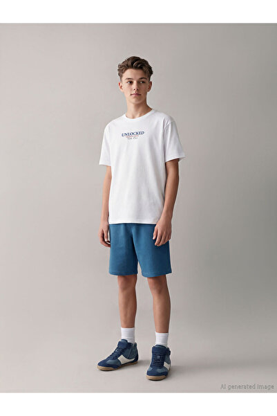 LC Waikiki Tricou și pantaloni scurți imprimați pentru băieți