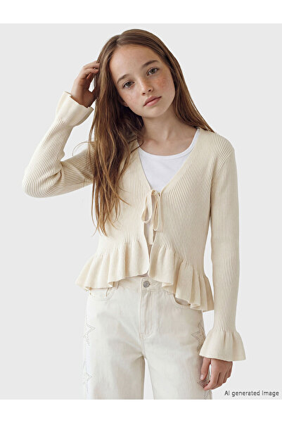 LC Waikiki Nevavm V-Neck Ruffled Girls' Knitwear Cardigan with a Difference