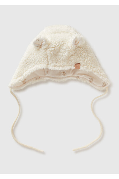 United Colors of Benetton Baby ecru hat with rabbit label on the front and dr...