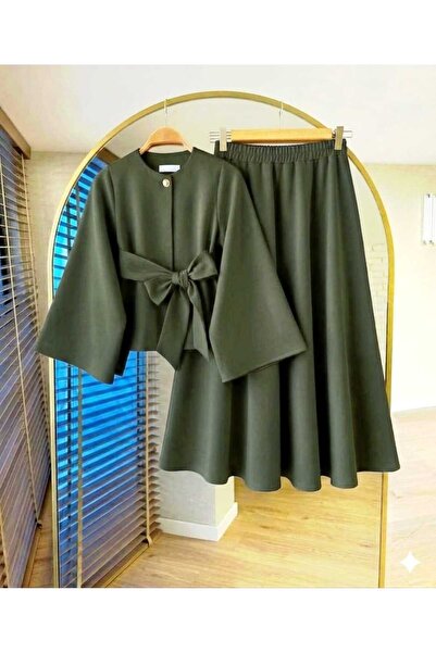 LİA TESETTÜR Σετ δύο τεμαχίων με λεπτομέρεια κουμπιών Lia