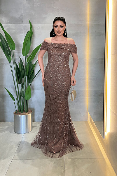 giyimmasalı Boat Neck Beaded Fabric Evening Dress - Brown