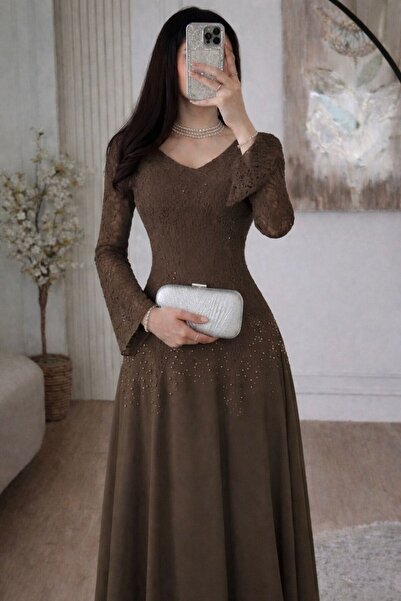 BROOKLYN STYLE Lace Evening Gown Maxi Dress with Shiny Stones