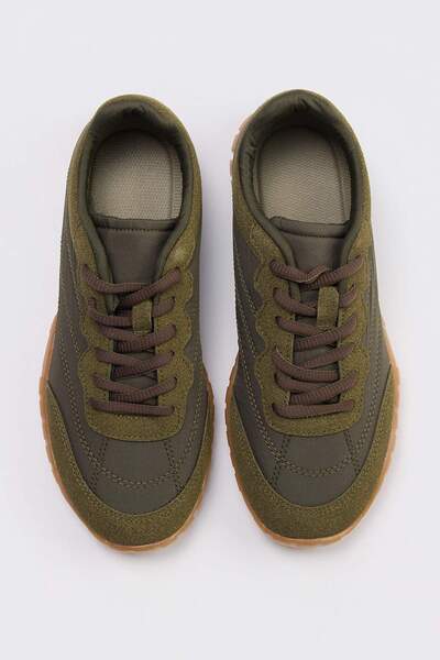 TRENDYOL SHOES Χακί Γυναικείο Sneaker TAKSS26SN00003