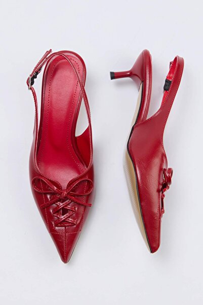 TRENDYOL SHOES Κόκκινη δαντέλα με λεπτομέρειες Γυναικεία 4 εκ. Kitten Παπούτσ...