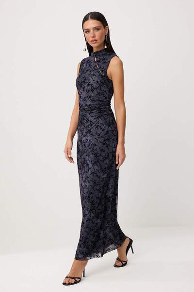 Trendyol Kollektion Geräuchertes, beflocktes, bedrucktes, gewebtes Maxi-Abend...