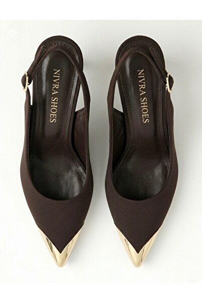 ELEVAM Γυναικεία παπούτσια με μυτερή μύτη στιλέτο με χρυσή λεπτομέρεια με ανο...