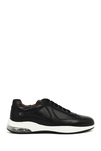 Derimod Erkek Siyah Bağcıklı Kalın Tabanlı Spor Ayakkabı, Deri Casual Sneaker...