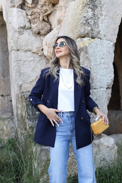 bytugcekaya Lacivert Kolu Katlı Gold Düğmeli Blazer
