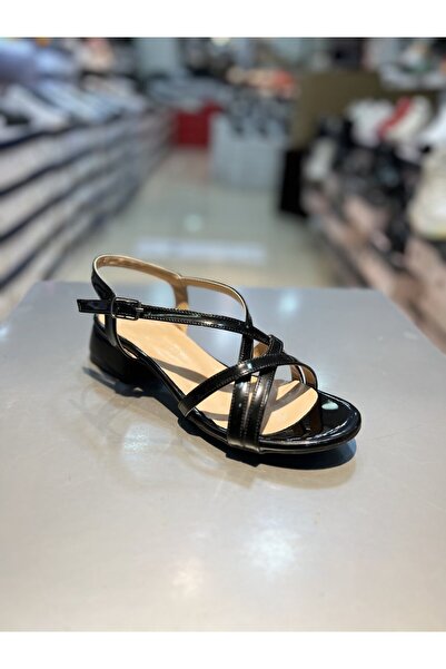 Alphus Γυναικεία πέδιλα με κοντό τακούνι Punto