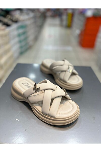 Hacıoğlu Ayakkabı Γυναικείες παντόφλες Zabina - Ψηλή σόλα