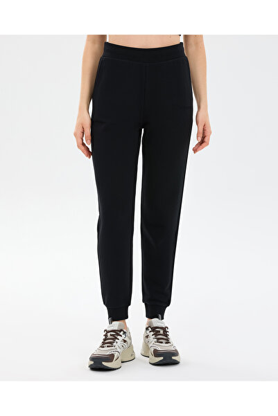 SKECHERS W Essentials Jogger Sweatpant Kadın Siyah Eşofman Altı S2610002-3817