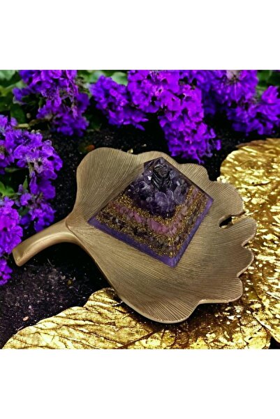 Ezera Απολαύστε αρμονία και ηρεμία με την πυραμίδα οργονίτη φτιαγμένη από ροζ...