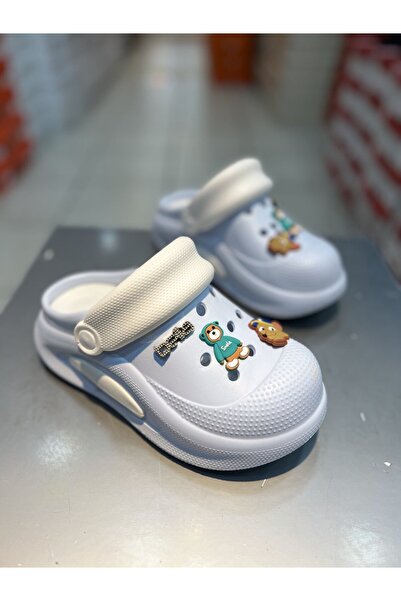 Akınal Bella Γυναικείες παντόφλες με κλειστή μπροστινή σόλα