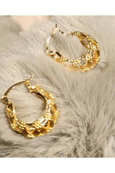 Monalisa Home Gold Flashy Clip Earrings