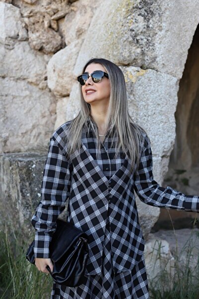 bytugcekaya Μαύρο καρό πουκάμισο με ασύμμετρη λεπτομέρεια και επένδυση