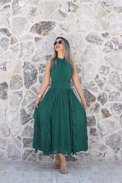 bytugcekaya Σμαραγδί Πράσινο Φόρεμα Σιφόν με Σούρες και Βολάν στο Μπροστινό Μ...